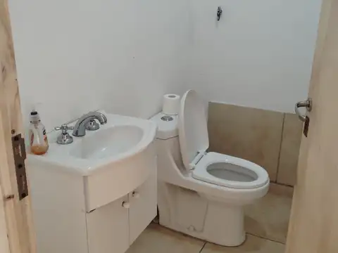 Local en Alquiler en Mendoza, $ 750.000