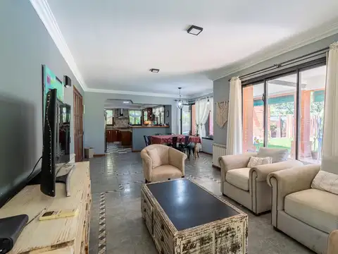 CASA A LA VENTA EN FUNES HILLS - SAN MARINO 3 dormitorios