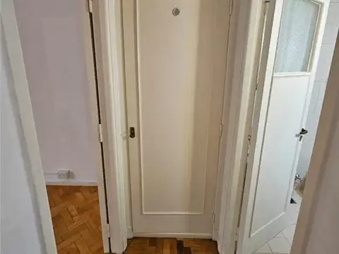 Armenia 2200, Piso 2