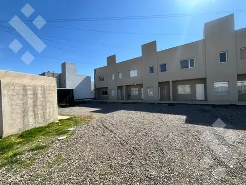 En Alquiler | Duplex de 2 Dormitorios | Lorenzo Crease al 1740 | Neuquén