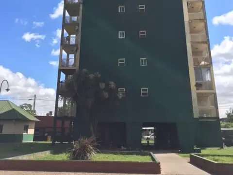 Av V Lopez 100, Piso 11