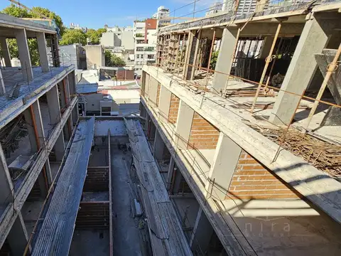 Av. Medrano al 1200 Local