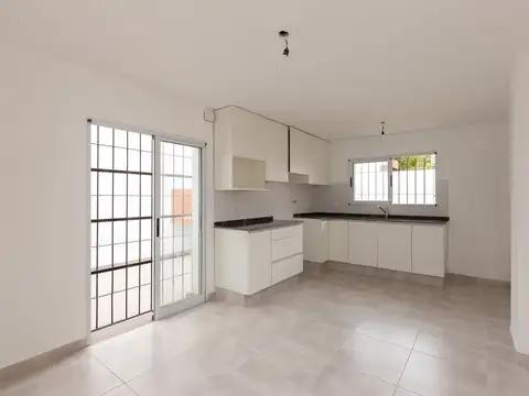 Casa en Venta en Carapachay, USD 218.000