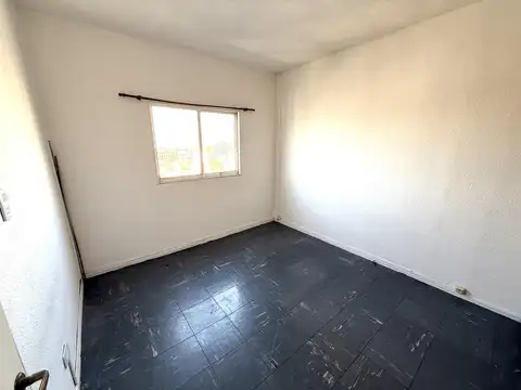 Departamento en Alquiler en Chacarita, $ 600.000