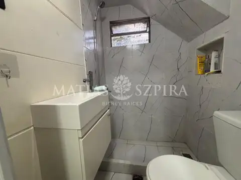 Depto Tipo Casa 4 ambientes con 2 baños