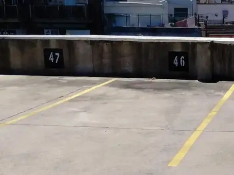 Mario Bravo e/ Lavalle y Tucumán