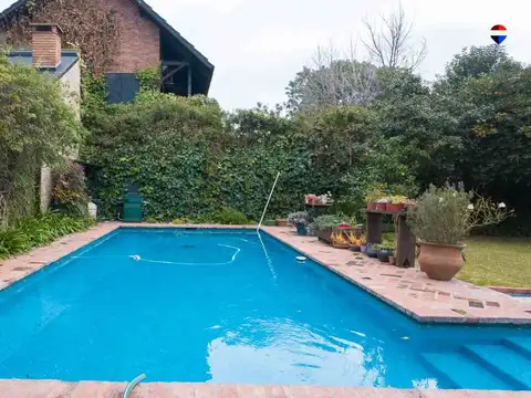 Casa en Venta en Adrogue, USD 470.000