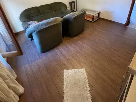 Casa en Venta en Bernal Oeste, USD 150.000