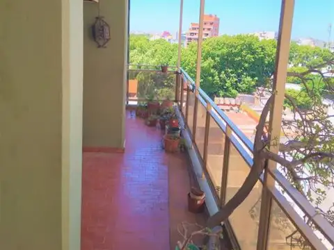 Departamento en Venta de 5 ambientes
