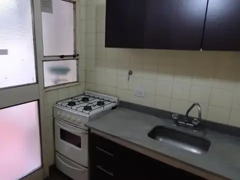 Departamento en Venta en Villa del Parque, USD 79.000