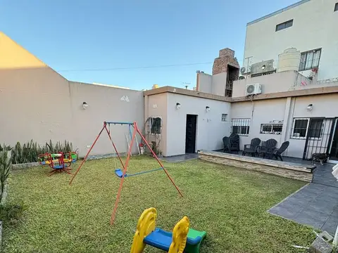 Depto Tipo Casa en Venta de 3 dormitorios