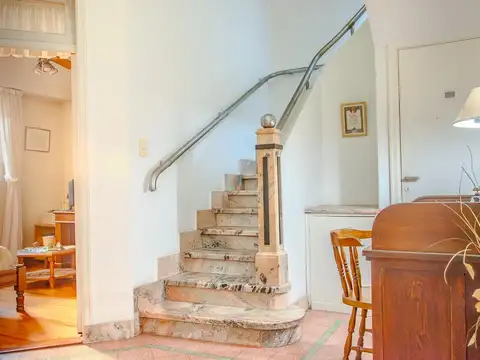 Depto Tipo Casa en Venta en Villa del Parque, USD 260.000