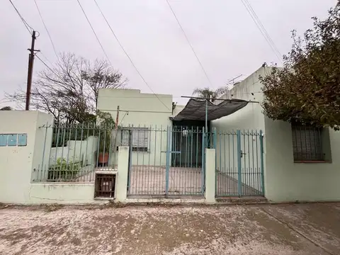 CASA 4 AMBIENTES VENTA EN BURZACO APTA CREDITO