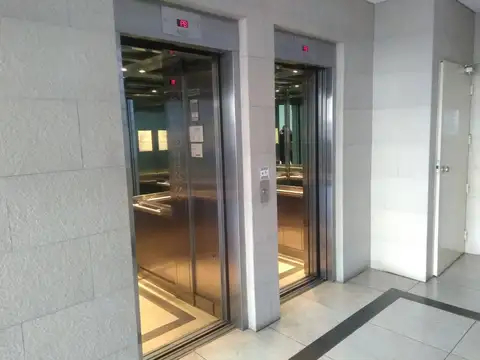 Impecable monoambiente con balcón, luz y vistas