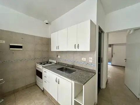 Depto Tipo Casa 2 ambientes con 1 baño