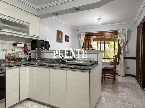 Casa en Venta al Este