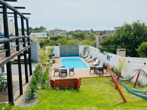 COMPLEJO DE 6 CABAÑAS EN VENTA EN PUNTA DEL DIABLO