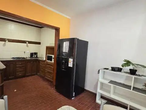 Depto Tipo Casa 4 ambientes con 2 baños