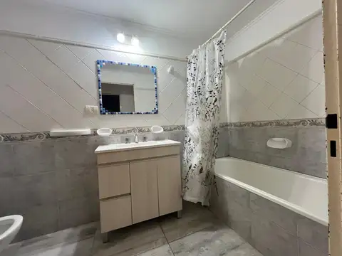 Casa en Alquiler de 4 dormitorios