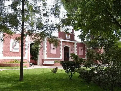 Hotel en Venta en Villa Nueva de Guaymallen, Guaymallén