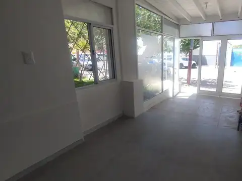 ALQUILER LOCAL COMERCIAL CENTRO CIUDAD DE NEUQUEN