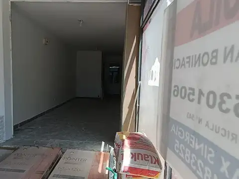 Local en Alquiler en Neuquen, USD 600