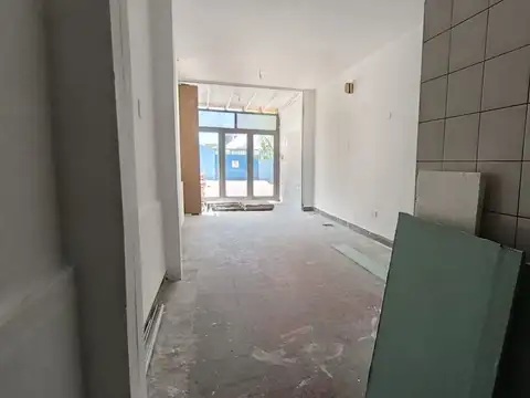 Local en Alquiler 45 años