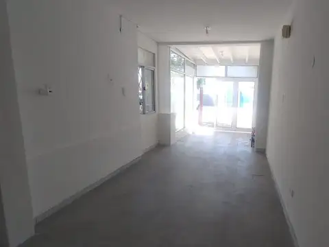 Local en Alquiler 46 años