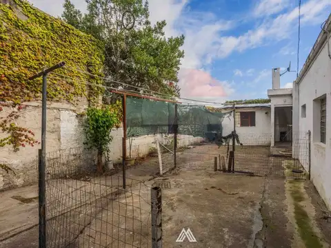 Local en Venta 68 años