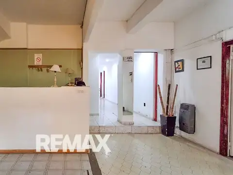 Venta hotel y casa 12 dormitorios 11 baños Zarate