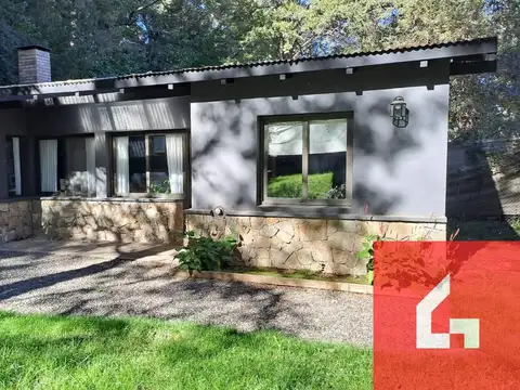 Casa en alquiler c/ cochera en San Martin de los Andes