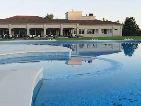 Club de Campo Miralagos I