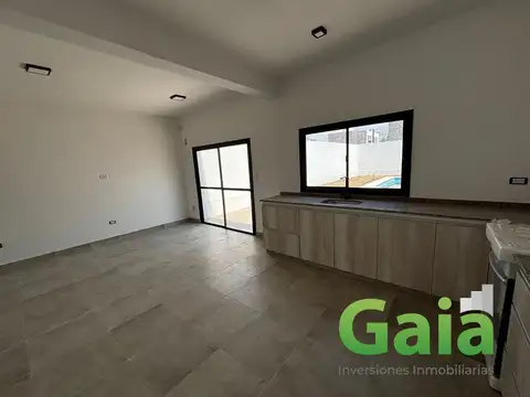 Depto Tipo Casa en Venta de 4 ambientes