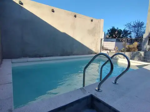 Hermoso y moderno monoambiente con amenities. Zona UCA.