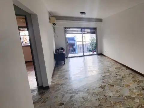 DIRECTORIO 500, Piso 2