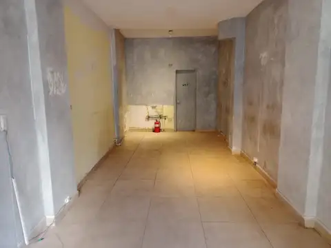 Valentín Virasoro 1000, Piso 0