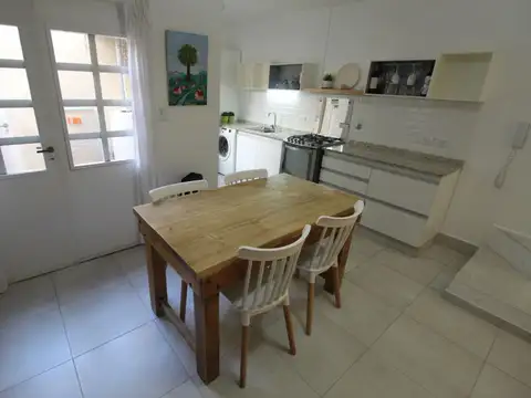 Depto Tipo Casa en Venta de 2 dormitorios