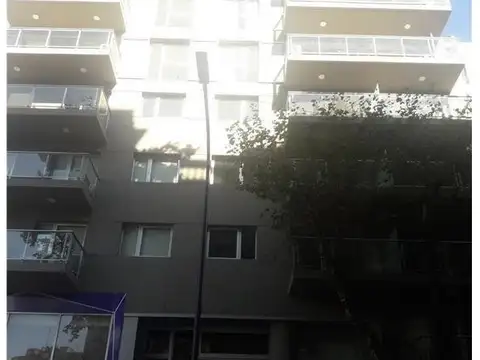 Medrano 1000, Piso 4