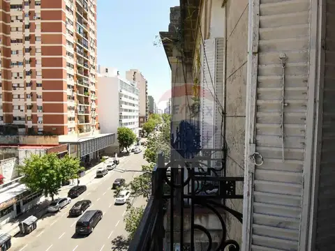 Depto Tipo Casa en Venta 101 años
