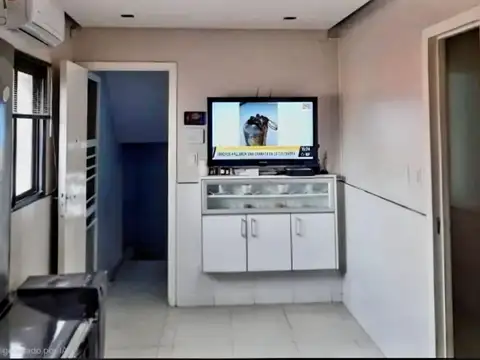 Depto Tipo Casa en Venta con 2 cochera