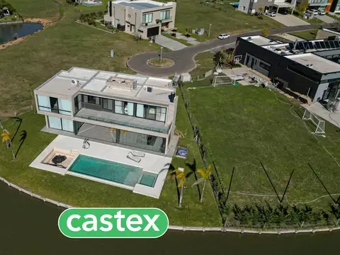 Casa en Alquiler de 4 dormitorios