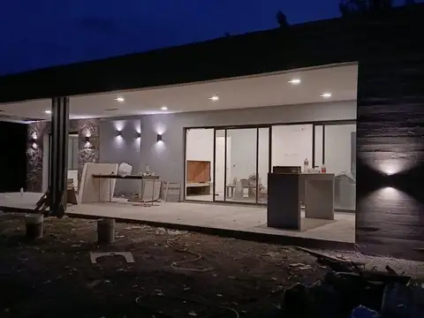 Casa en Venta al Oeste