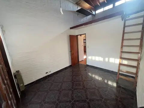 Depto Tipo Casa en Venta 28 años