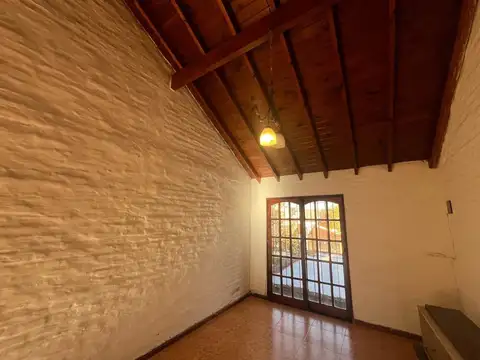 Depto Tipo Casa en Venta de 2 dormitorios