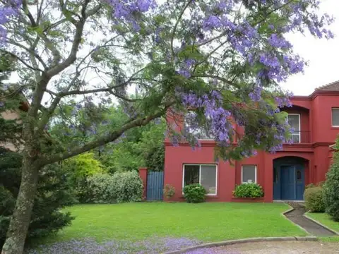 BARRIO CERRADO LA CELINA