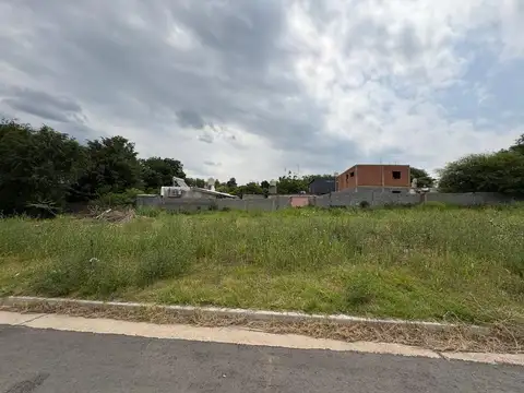 Terreno en Venta de 305,0 m2