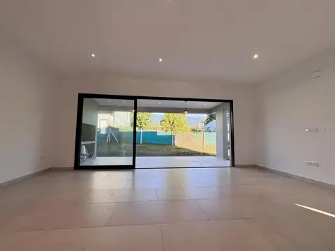 Casa en Venta en Yerba Buena, USD 155.000