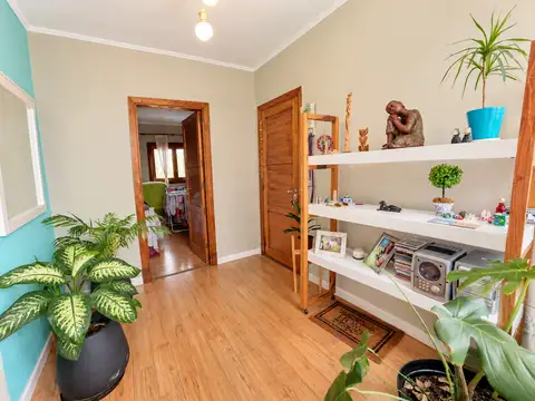 Depto Tipo Casa 3 ambientes con 2 baños