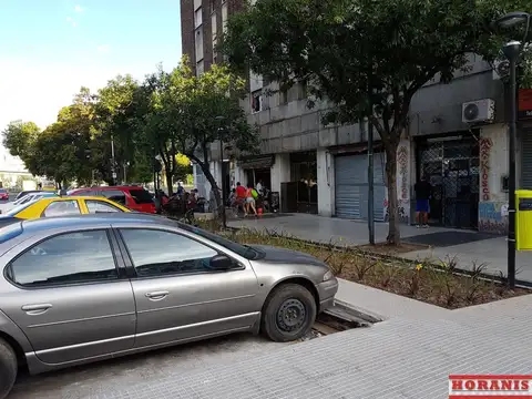 Local comercial en alquiler ubicado en Constitución