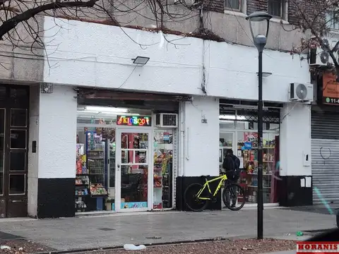 Local en Alquiler en Constitución, $ 1.600.000